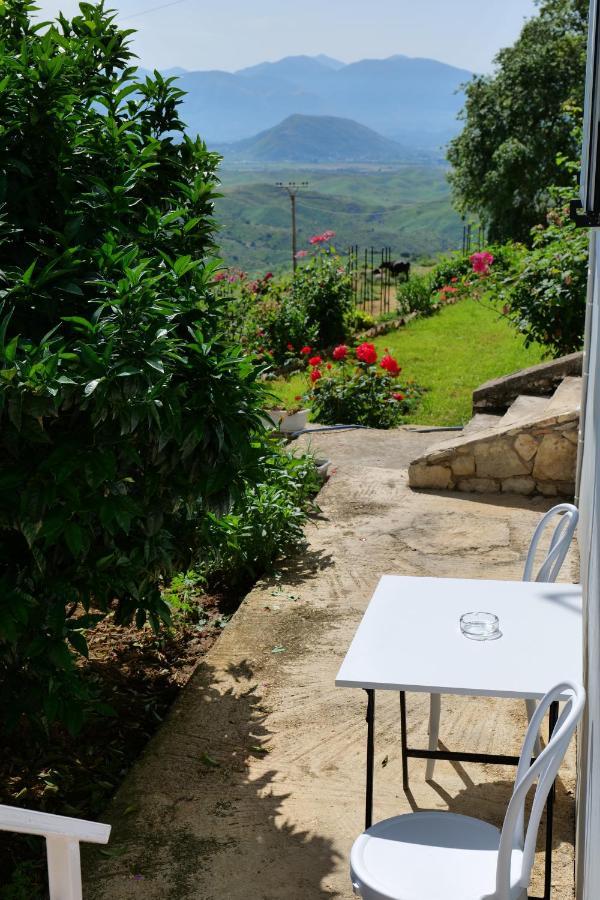דירות Nivice Saranda Landscape מראה חיצוני תמונה